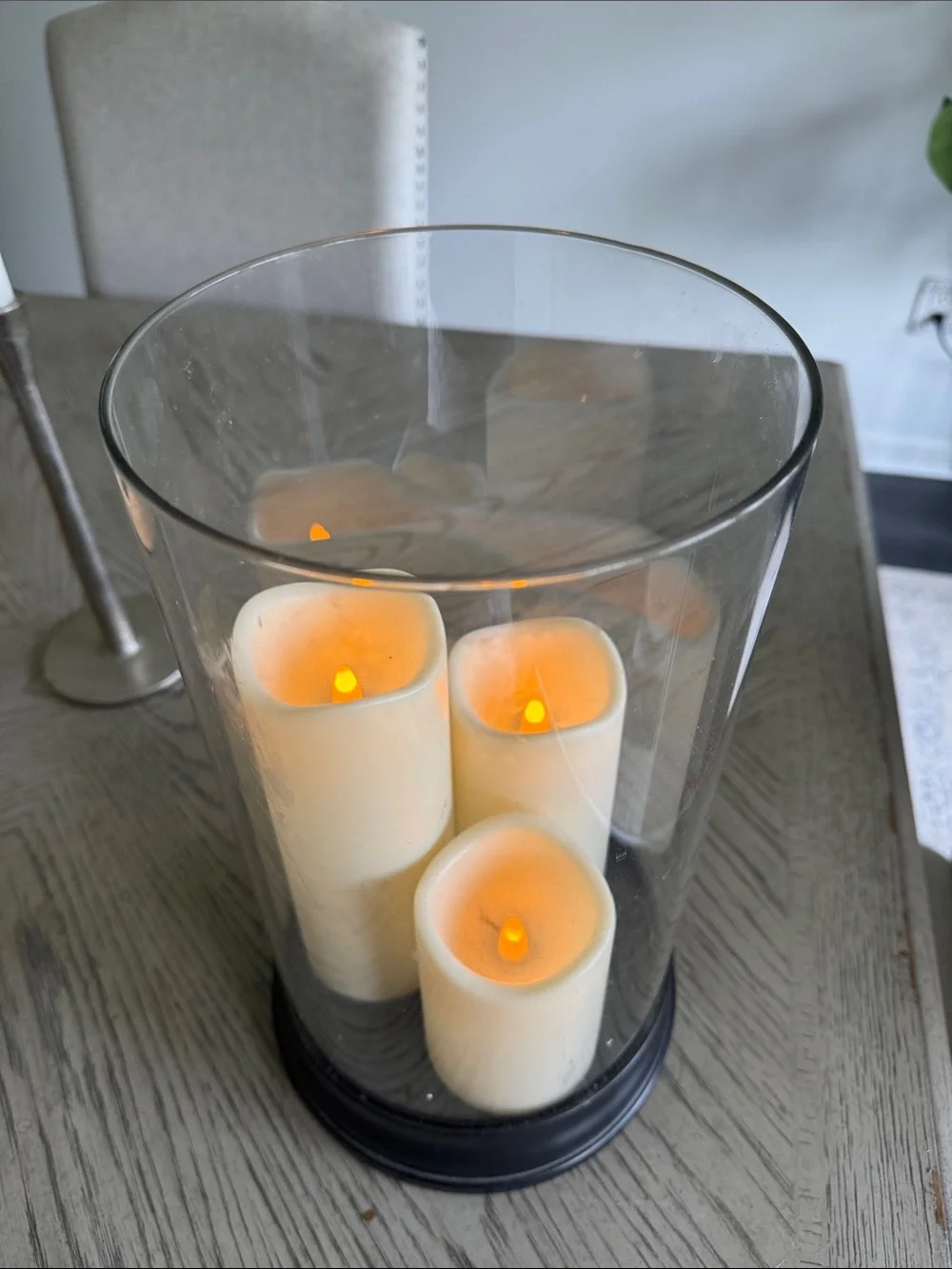 GLASS HURRICANE CANDLE HOLDER WITH 3 FLAMELESS CANDLES
